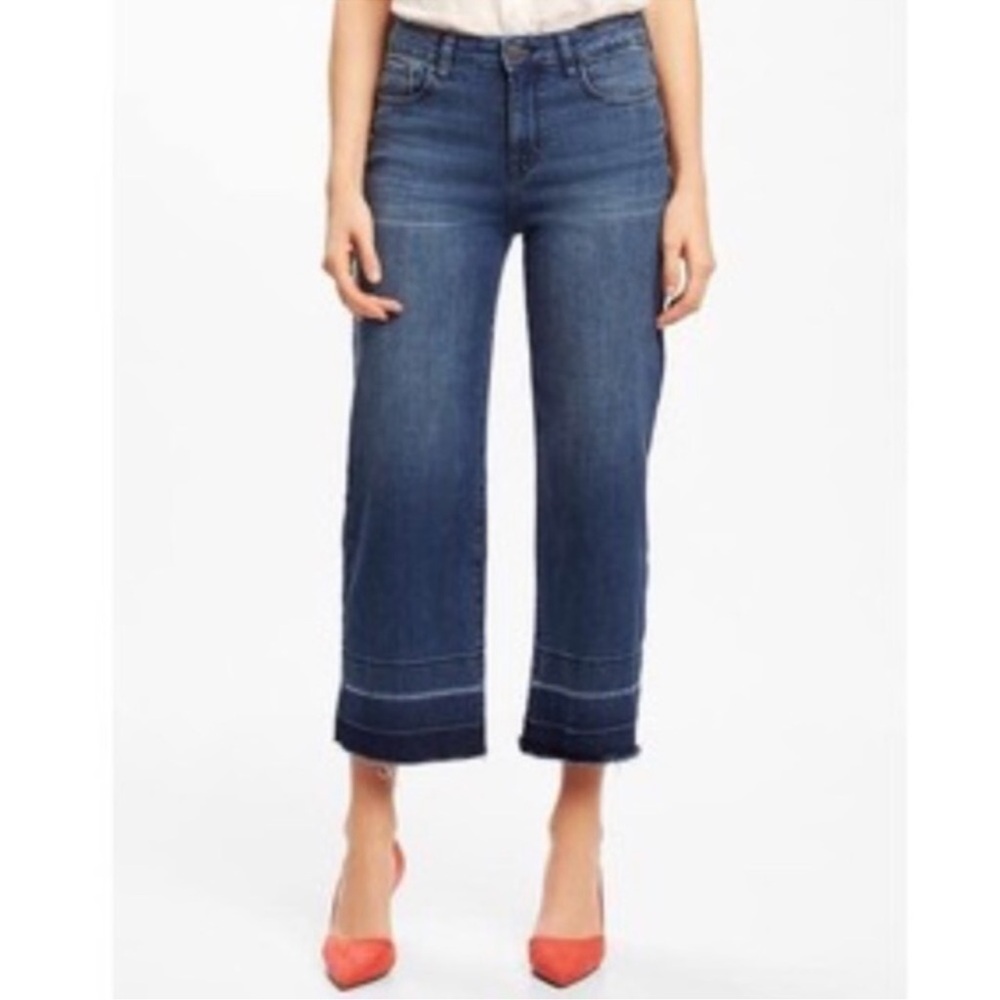 Old Navy Women’s Wide Leg High Rise Jeans Size 4 Stretch raw hem cropped - Picture 9 of 13